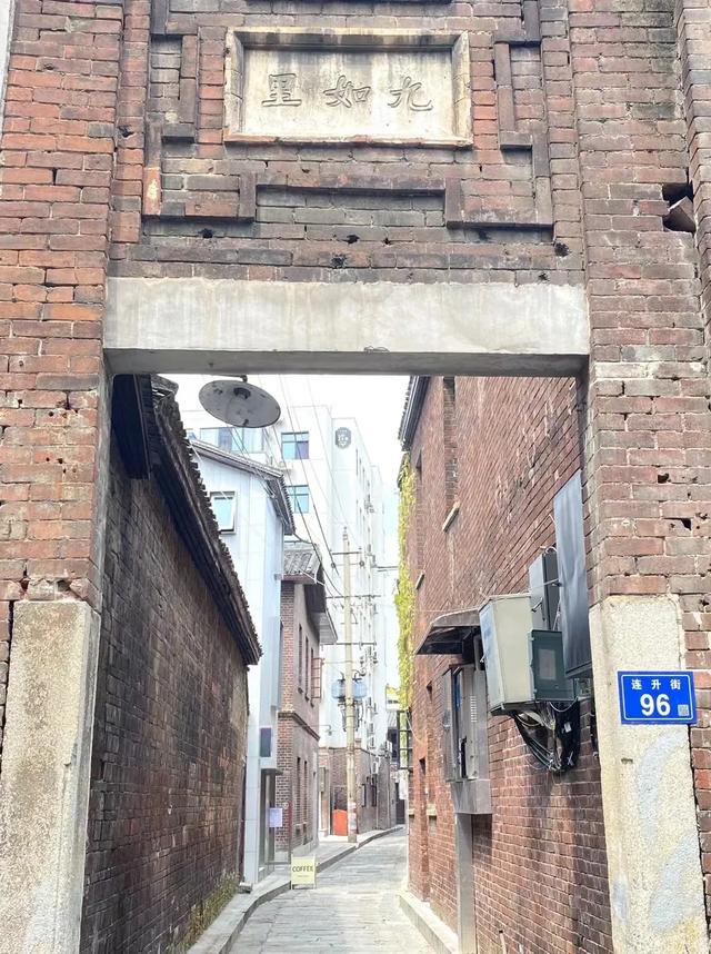 避开人从众！长沙7条神级小巷漫游指南，本地人私藏的市井与文艺
