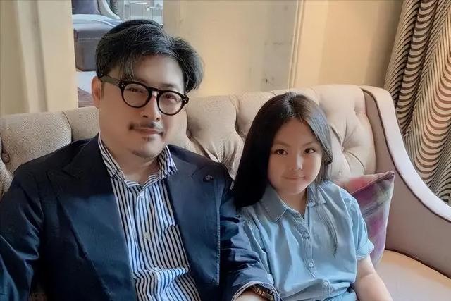 李湘也没想到，自己费心半辈子富养女儿，竟给王岳伦做了“嫁衣”