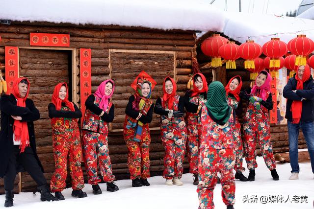 贵州六盘水：“南国雪乡”吸引各地游客打卡感受冬日浪漫与激情