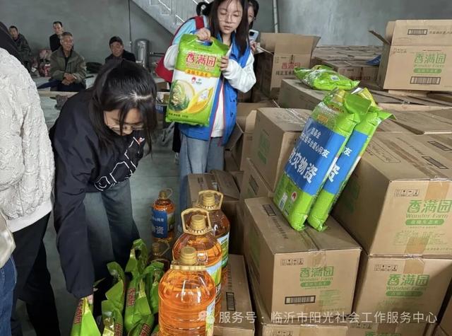 金秋到初冬，社会工作专业实习生在阳光中心的实习收获大揭秘