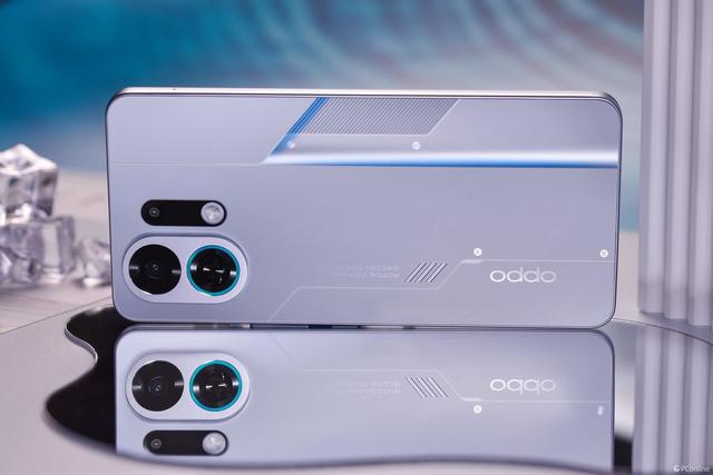 7月21日OPPO发布！配骁龙8s Gen4+主动散热风扇，盲猜1799元起