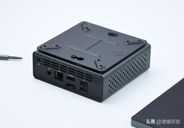 铝合金外壳，丰富接口，入门级迷你电脑主机：MAXHUB MI20简评