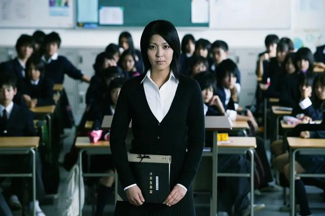 豆瓣8.8，岛国神作！腹黑老师对未成年人的顶级复仇