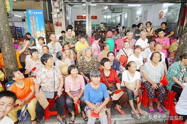 2025定安糟粕醋美食文化周开幕!千人长桌宴+70余项活动开启舌尖狂欢