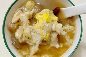 春天鸡蛋加它一起煮，孩子睡得好，生长激素加倍分泌，个子蹭蹭长图片