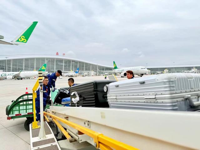 兰州中川国际机场T3转场后首个暑运 运送旅客408.2万人次 创历史新高