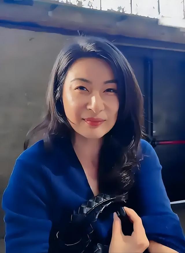 霍震霆没想到，被霍家寄予厚望的郭晶晶	，竟栽了这么大一个跟头