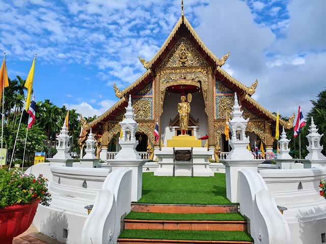 泰国旅游：从塔佩门到清迈古城半日行（图）