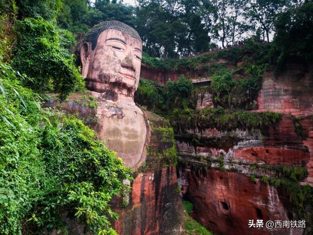 成都出发，动车最快37分钟可达！换个地方过周末