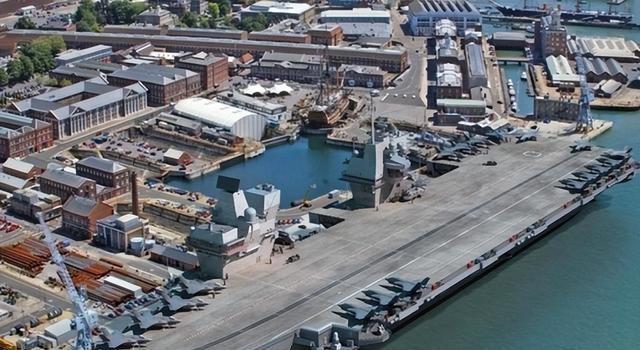 又让张召忠说中了？东拼西凑550亿建的2艘航母	，如今彻底成为累赘