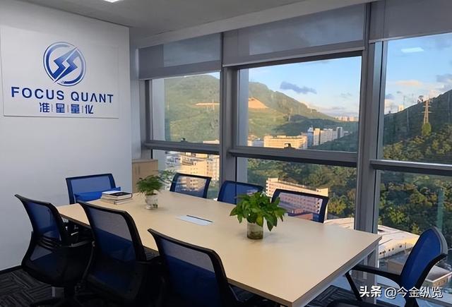 百亿私募女王李蓓，被流量耽误了？曾靠网红出圈，如今跌下神坛！