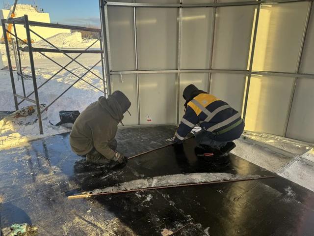 燃一炉烟火，暖半程山景！凤凰山滑雪场暖心体验等你来