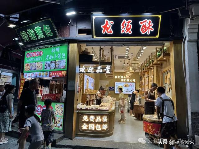 杭州寻吃·一碗蟹黄面