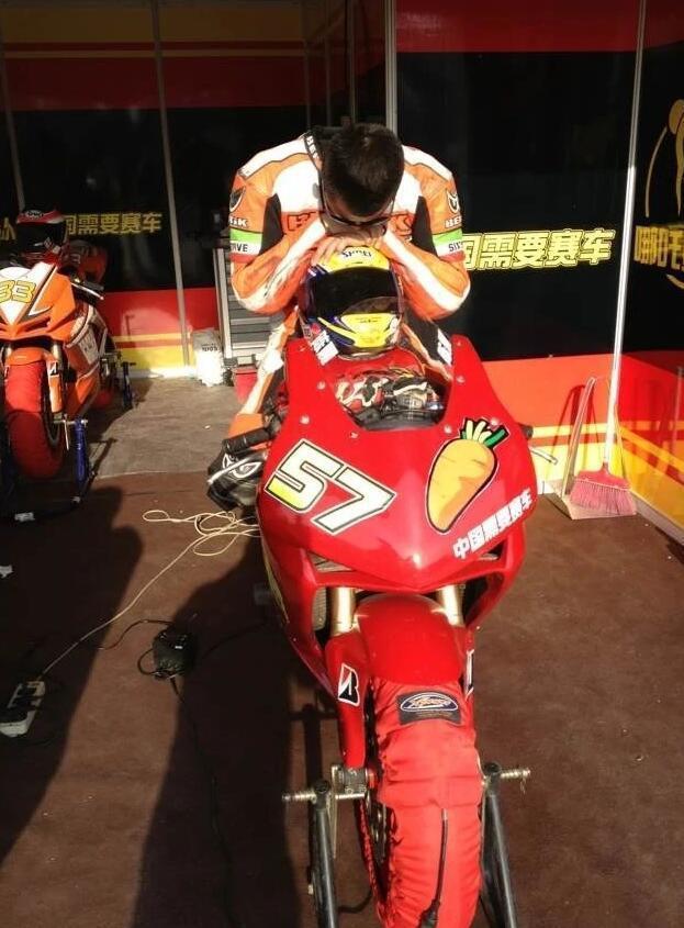 国家出手！陈震全网账号被禁不到1天，再迎噩耗，这次恐彻底凉凉