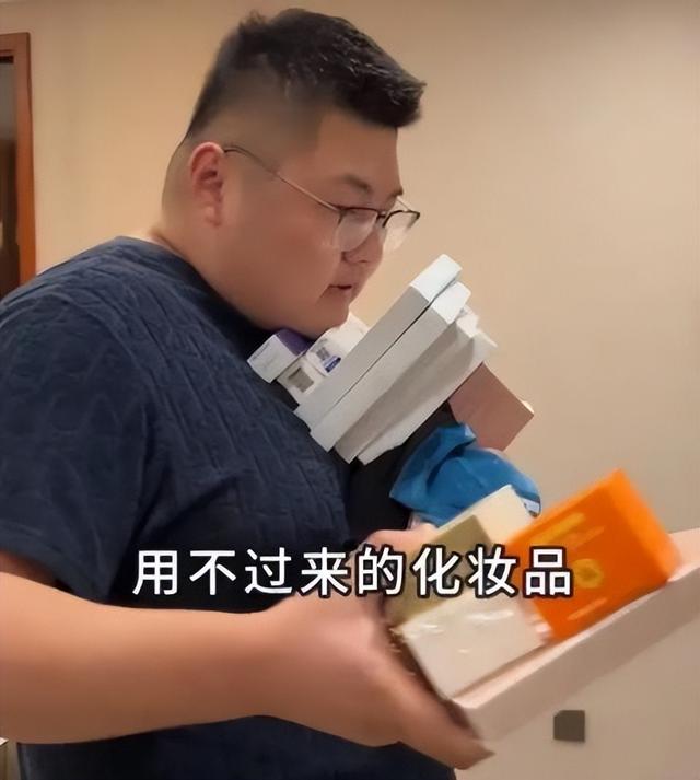 猴哥正式官宣离婚后续，根本原因曝光，幼稚不成熟，孩子成导火索