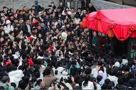 郭德纲相声启蒙老师亲口证实 开封“王婆”赵梅的丈夫是他的大徒弟图片
