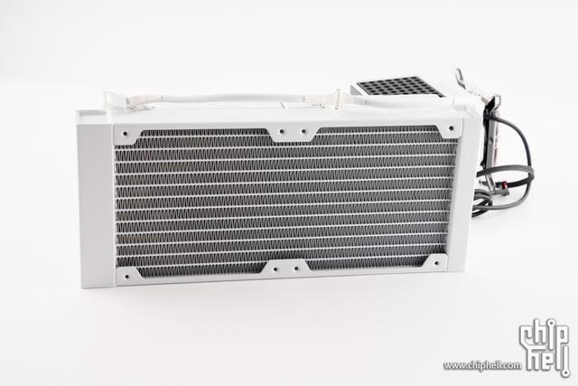 赛博鱼缸，技嘉 冰雕 B850M + 影驰 5080 金属大师 + COOJ Z18 装机