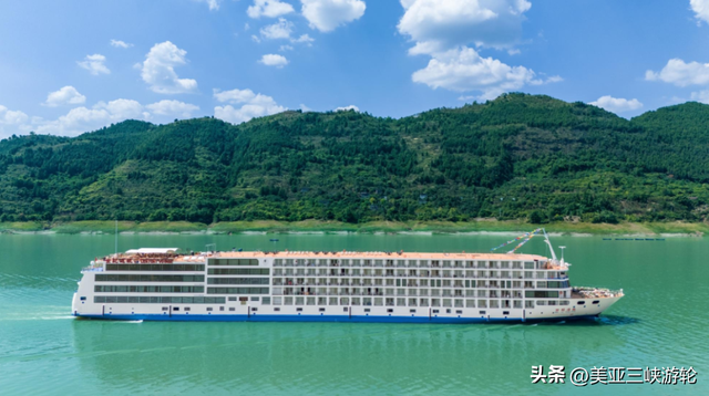 书香与江水的邂逅：全国书博会落幕，三峡游轮悠然之旅正当时