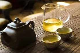 多喝茶吧，看看"茶"字就知道了！图片