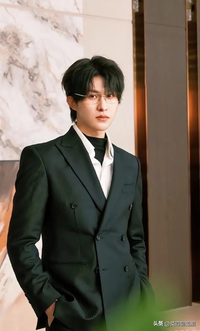 短剧门槛越来越低了，这样的人也来演“霸总”，导演能用点心不？