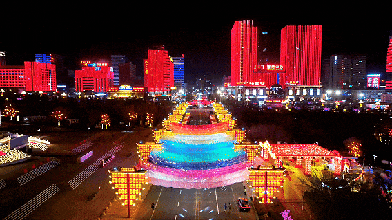 快来东胜青铜文化广场街！16天美食狂欢 + 8天巡游，氛围感拉满！