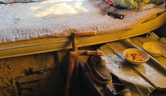 和尚老了也可怜！山西77 岁僧人，山洞苦修 13 年，没吃没喝崩溃落泪