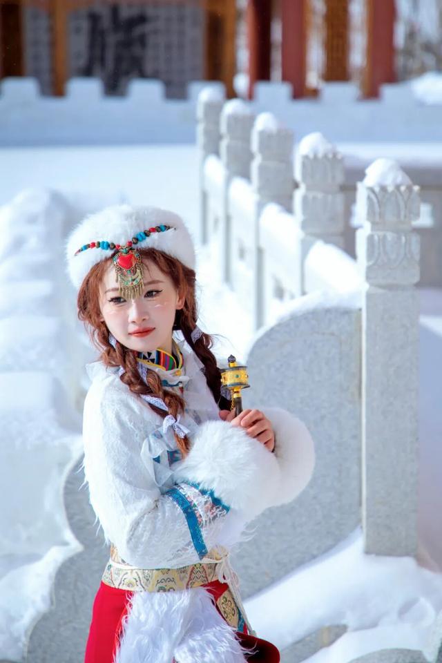 当千年崖城披上银装，会美成什么样子？