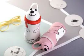 突然爆炸！女孩眼球瞬间破裂！保温杯千万别再这样用了图片