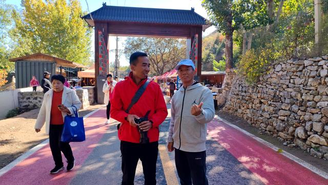 花最少的钱，看最美红叶，邢台佛照山，我们坐火车公交来啦