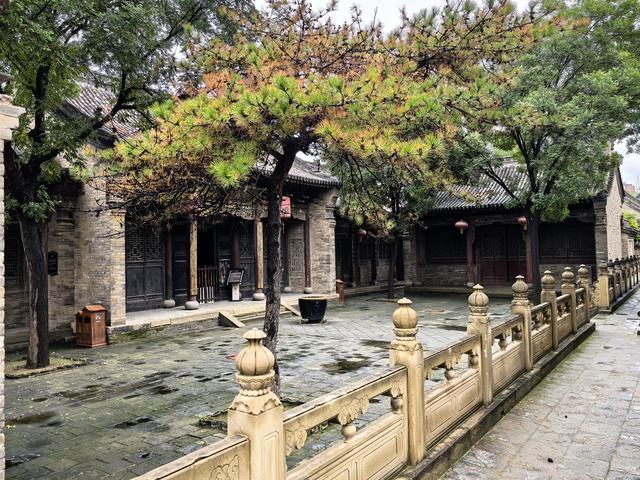 2025年稻城亚丁自驾之旅（4）榆次老城