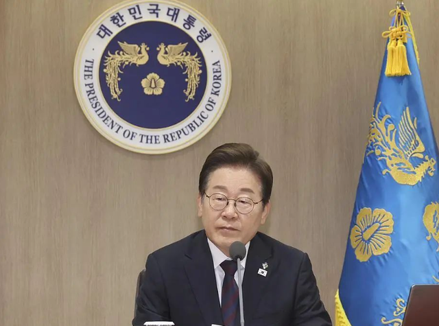 拒绝九三阅兵邀请，李在明转头将连访两国，反华野心暴露无疑?