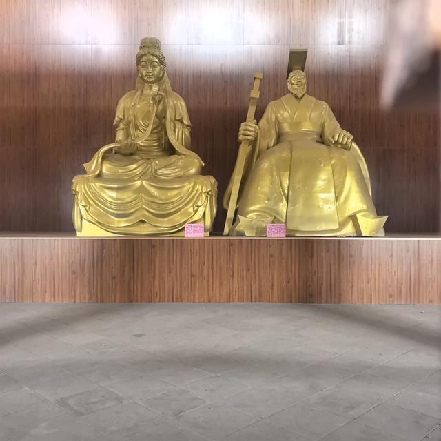 西平县蚕神嫘祖雕像与河洛古国牙雕家蚕，共证河南是养蚕漅丝源头