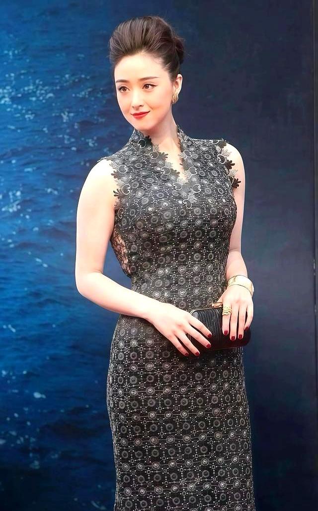 中国最丰满的6位女星，美的各有千秋，她们的身材也太犯规了！