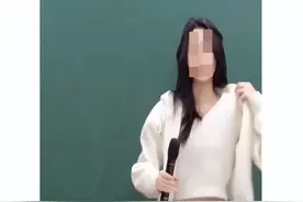 韩国补习班女讲师穿露脐装被网暴：端庄一点，孩子无法集中精力了图片