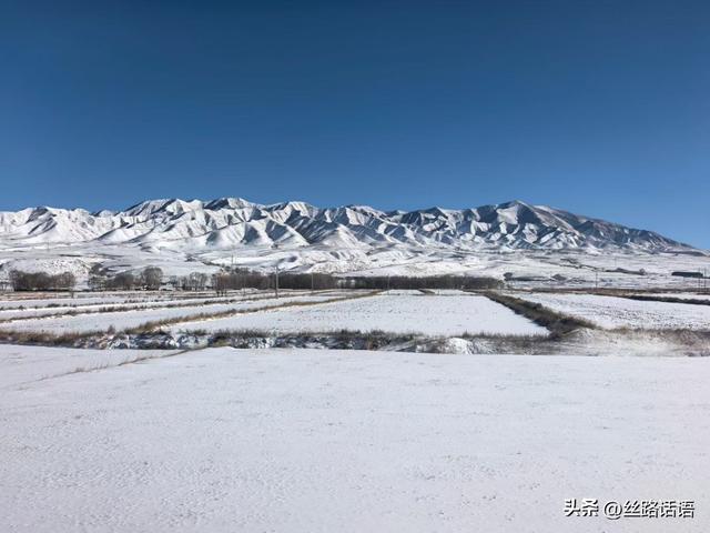 图集丨初雪如诗！焉支山披上冬日“银装”
