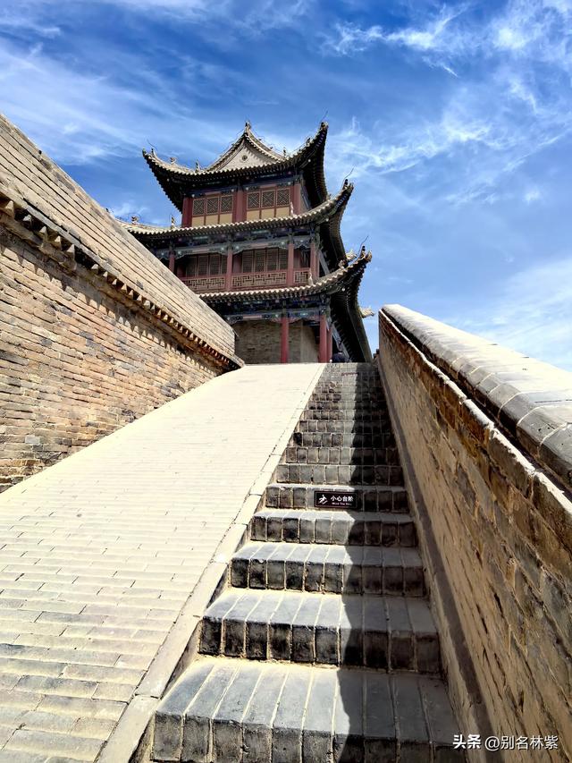 河西走廊自由行（9），分享嘉峪关的交通和游玩线路，可当攻略