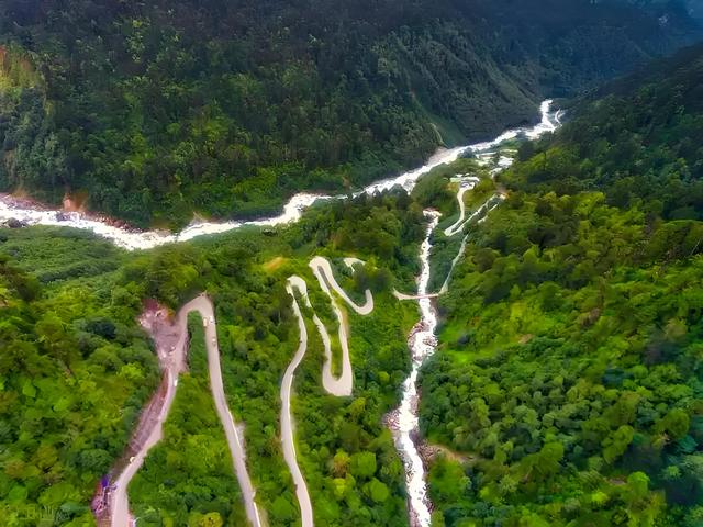 国内十大最危险景点，去过1个地方就很牛！你去过几个地方？