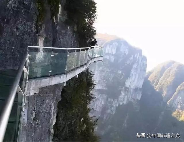 世界上最惊险的10个地方，中国竟然有3个！