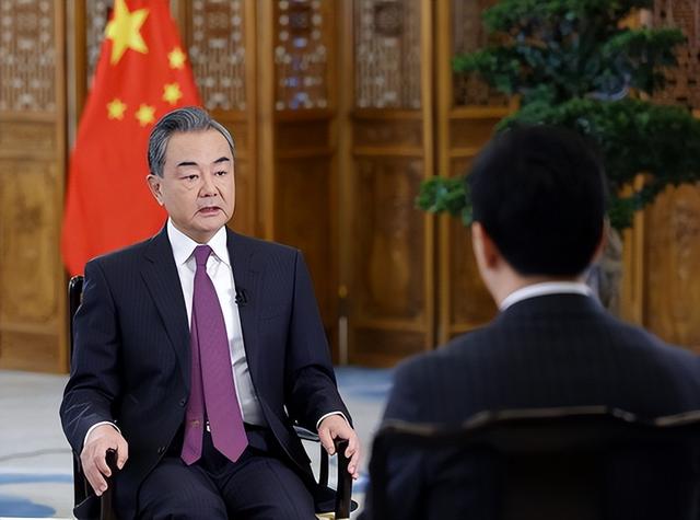 韩国特使团抵达北京，刚下飞机的第一句话不简单，中方回应干脆