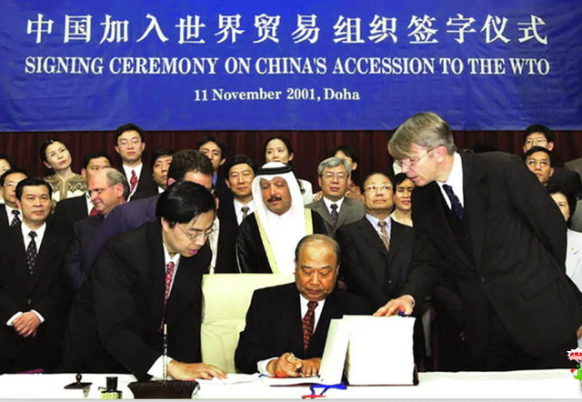 克林顿：我一生有两件事感到很遗憾，一中国加入WTO，二我做错了