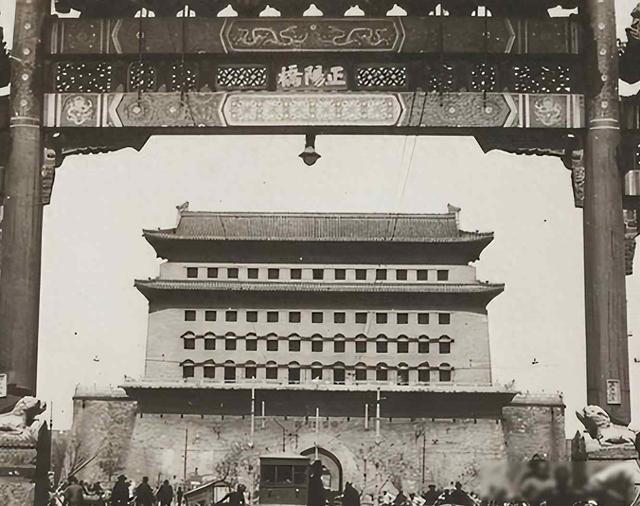 如果梁思成的方案当年被采纳	，北京会成为世界最宏伟的千年古都吗