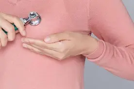 女性来月经前一周乳房胀痛，是怎么回事？如何有效缓解？女生须知图片
