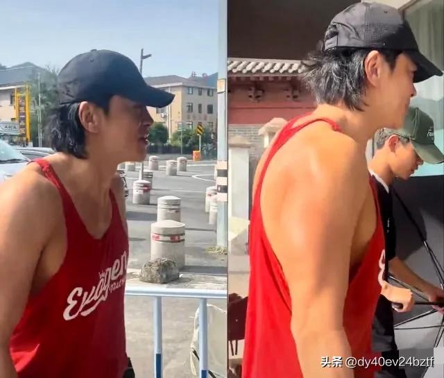 何润东这衣服穿得跟没穿一样！这肌肉谁看了不馋？