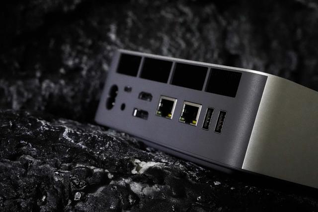 零刻GTI15 Ultra拆解手记：一台迷你主机的内在之美