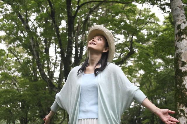 阿姨坦言：“同居后我才明白，男人上了年纪，更需要一个老伴！”