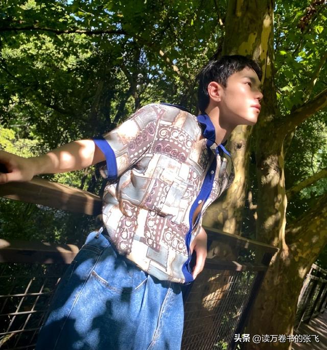 一路走好！继送走大S后，解晓东因抢救无效去世	，曾摔伤重度昏迷