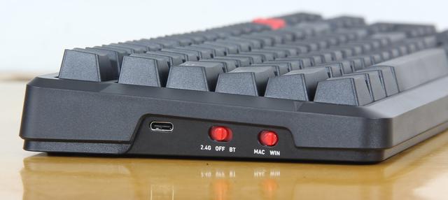 微星暗黑系列键盘评测：GK500W与GK600W三模机械键盘全方位对比