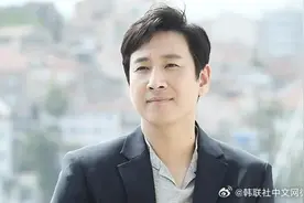 48岁韩国男演员李善均去世，妻子称其留下遗嘱后开车出门，经纪公司：李善均因毒品案件受到要挟恐吓图片