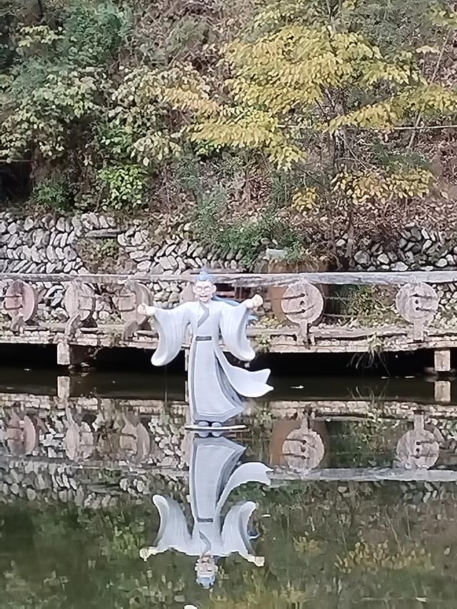 终南山寨：在秦岭秋里抓一把烟火气