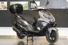 豪爵AFR和铃木UY对比，最终选择了它图片